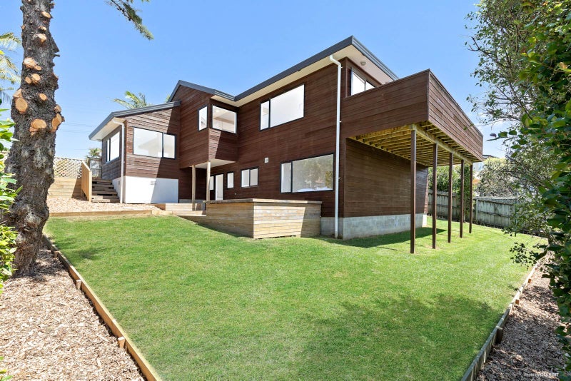 7 Spencer Road, Oteha, Auckland - Carousel 1