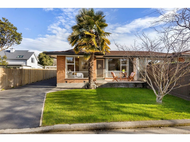1/3 Coachman Lane, Opawa, Christchurch - Carousel 2