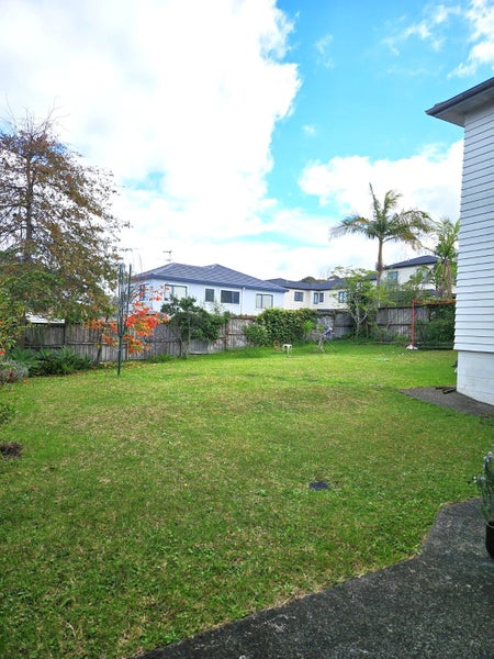 10 Errigal Close, Pinehill, Auckland - Carousel 9