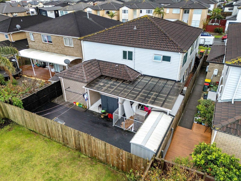 17 Kerrykeel Drive, Flat Bush, Auckland - Carousel 1