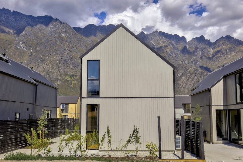 45 Casterway Crescent, Jacks Point, Queenstown - Carousel 13