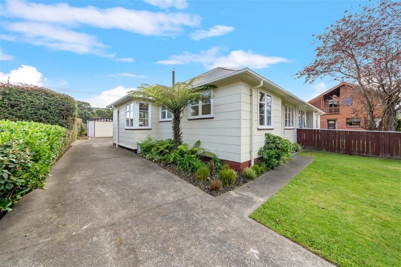 1235 High Street, Taita, Lower Hutt - Carousel 1