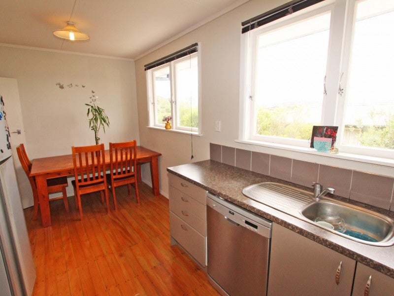 45 Takapuwahia Drive, Takapuwahia, Porirua - Carousel 13