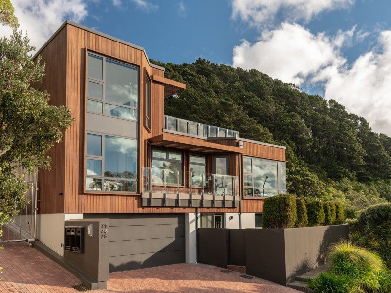 71 Palliser Road, Oriental Bay, Wellington - Carousel 18