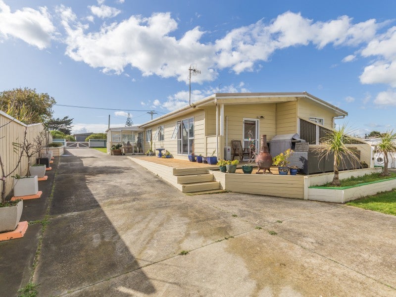 4 Himatangi ST, Himatangi Beach , Foxton - Carousel 2