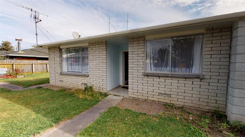 30C Keeling Street, West End, Palmerston North - Carousel 1