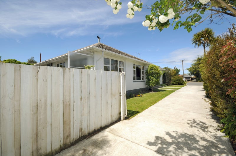 99 Prestons Road, Redwood, Christchurch - Carousel 2