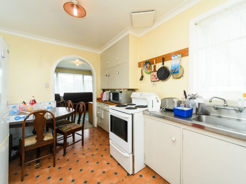 14A Gloucester Street, Takaro, Palmerston North - Carousel 2