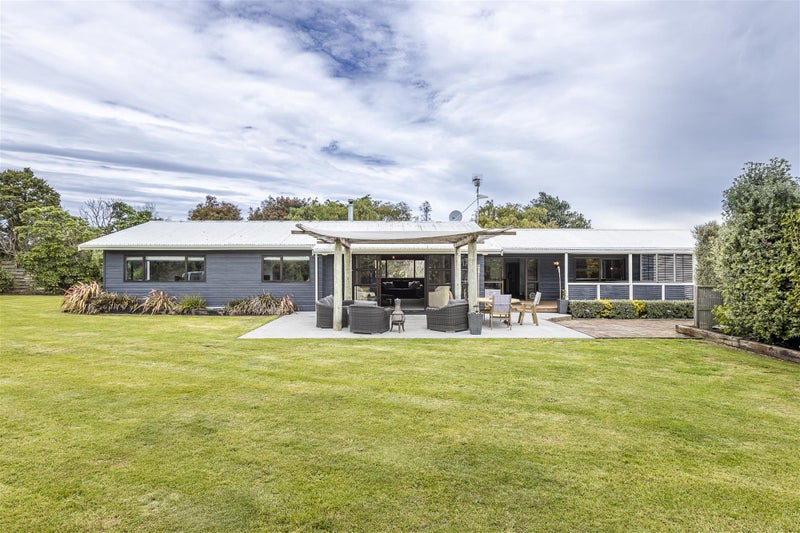 81 Almadale Road, Cheltenham, Feilding - Carousel 1