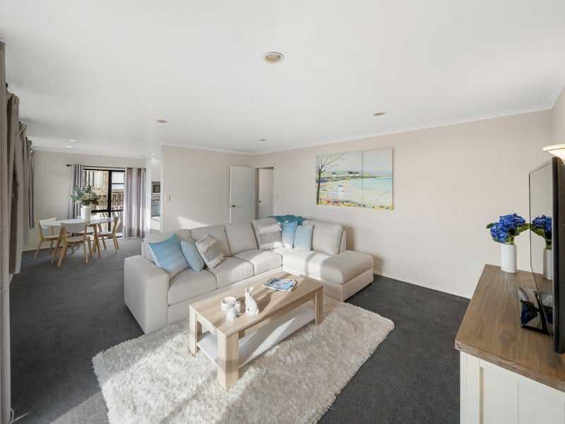 12 Botanic View, Manurewa, Auckland - Carousel 2