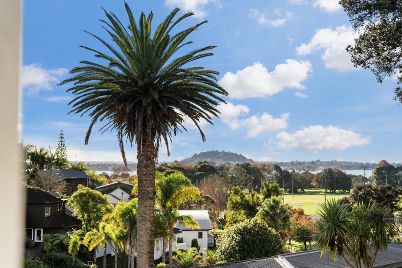 56 Reihana Street, Orakei, Auckland - Carousel 2