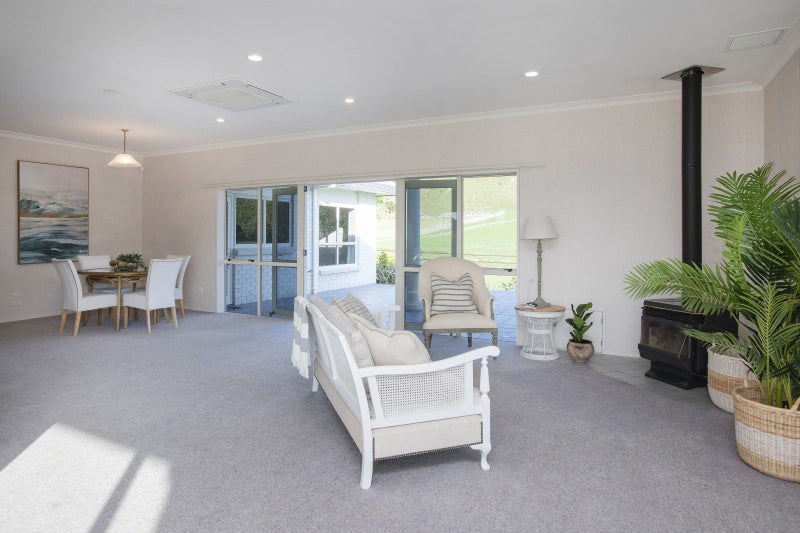 858 Wainui Road, Wainui, Gisborne - Carousel 50