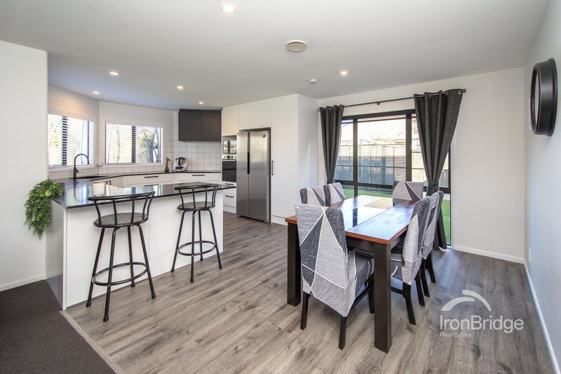 34 Glasnevin Drive, Casebrook, Christchurch - Carousel 2