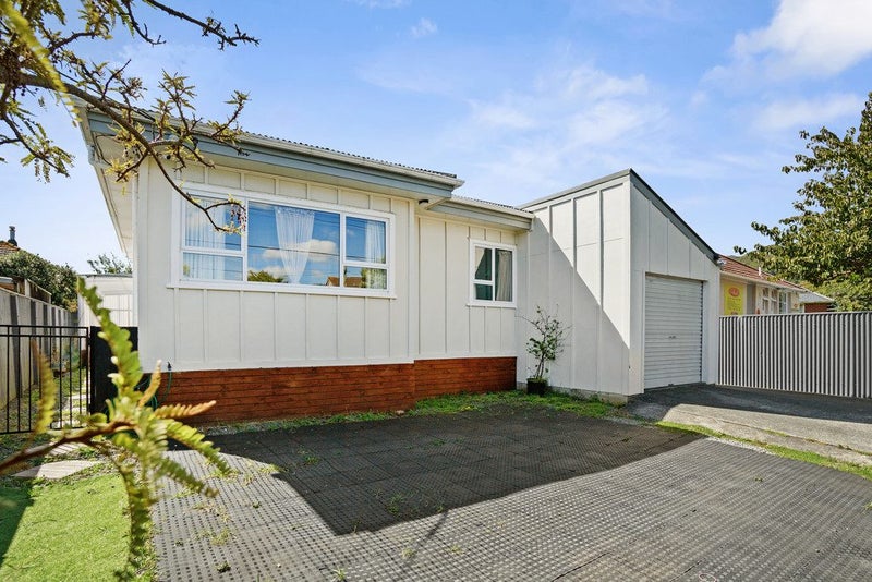 1A Waldie Grove, Avalon, Lower Hutt - Carousel 1