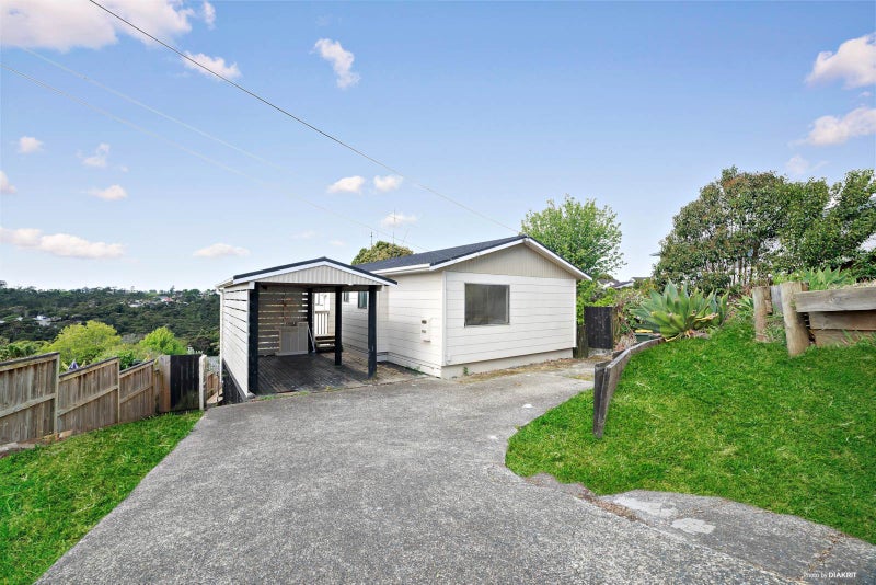 9 Bayview Road, Bayview, Auckland - Carousel 2