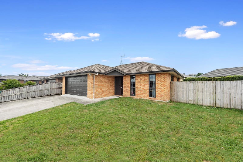 3 Beckham Close, Grandview Heights, Hamilton - Carousel 12