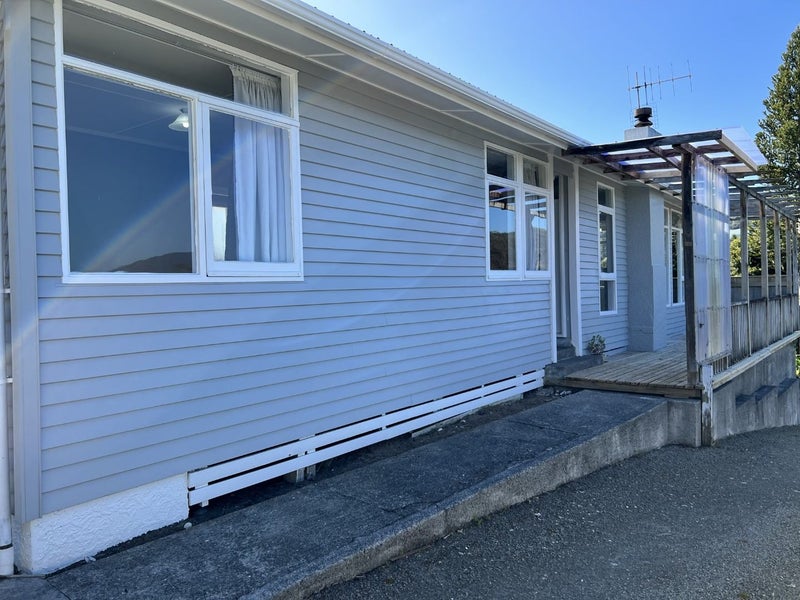 0 , Raumati South - Carousel 1