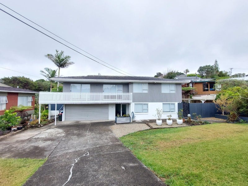 38 Frederick Street, Hillsborough, Auckland - Carousel 1