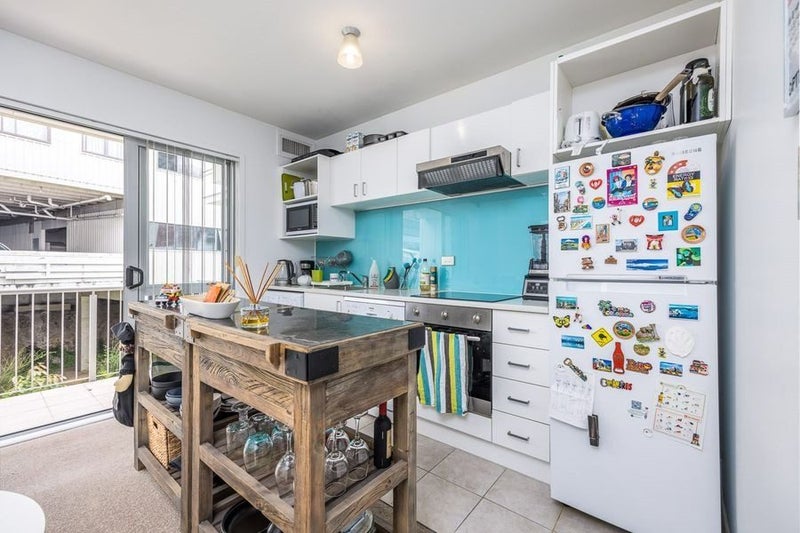 312/10 Flower Street, Eden Terrace, Auckland - Carousel 2