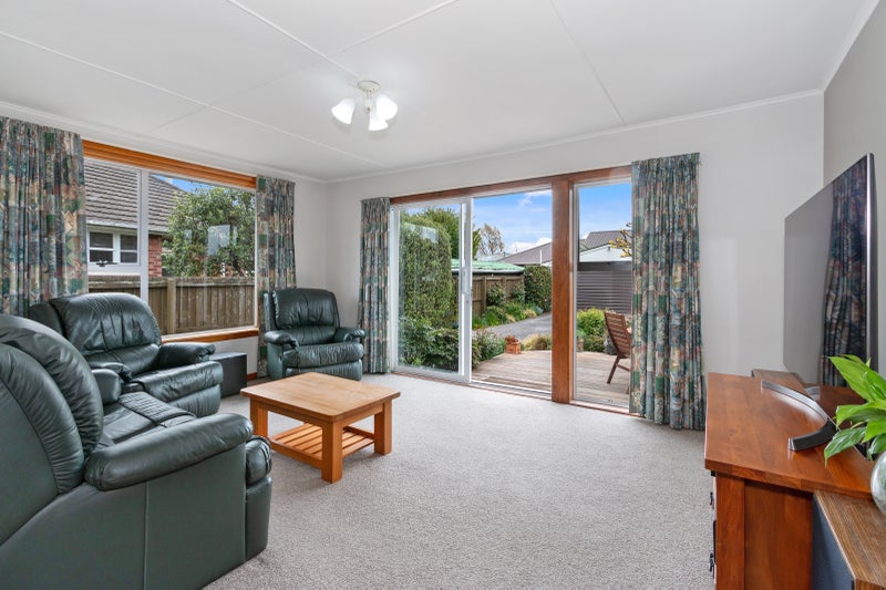 15 Hillary Crescent, Upper Riccarton, Christchurch - Carousel 2