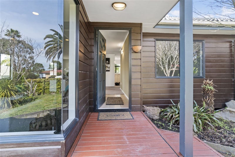 98 Caribbean Drive, Unsworth Heights, Auckland - Carousel 19