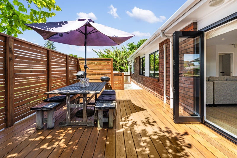 5A Vic Butler Street, Mount Roskill, Auckland - Carousel 2