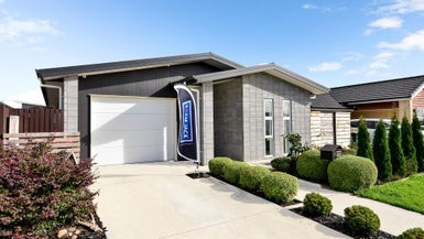 13 Hapu Avenue, Baverstock, Hamilton - Carousel 1