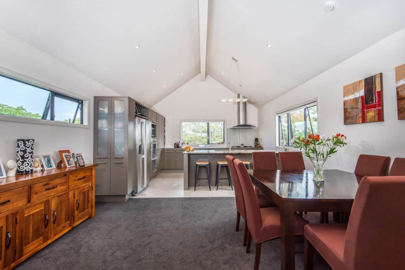 475A Beach Road, Murrays Bay, Auckland - Carousel 2