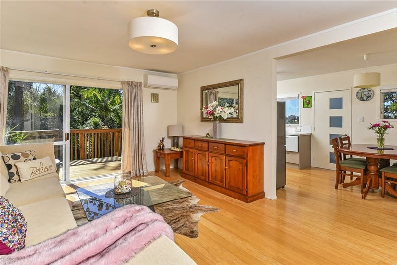 3/16 Margaret Place, Milford, Auckland - Carousel 1