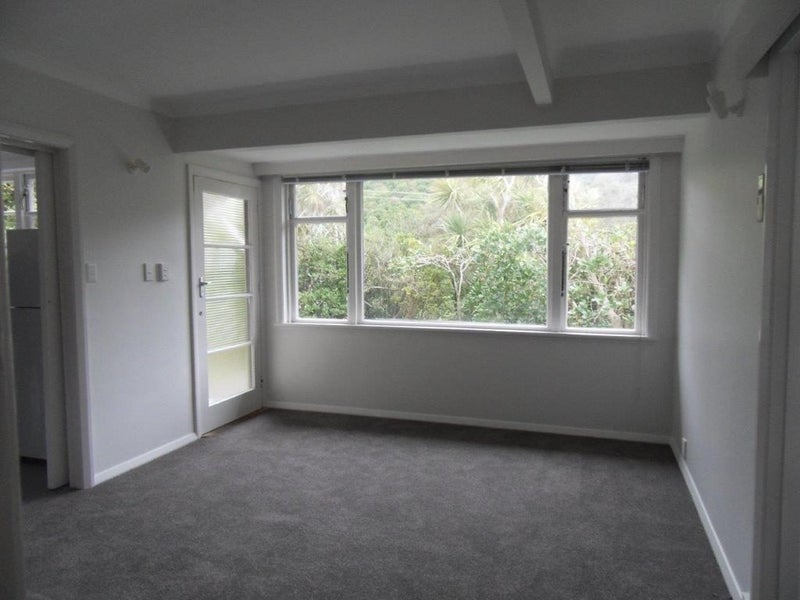 16 Moana Road, Kelburn, Wellington - Carousel 2