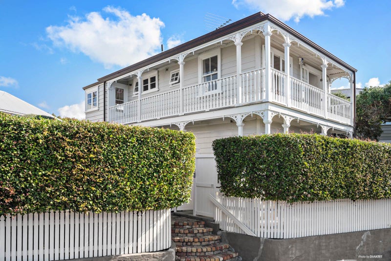 50 Hackett Street, Saint Marys Bay, Auckland - Carousel 1