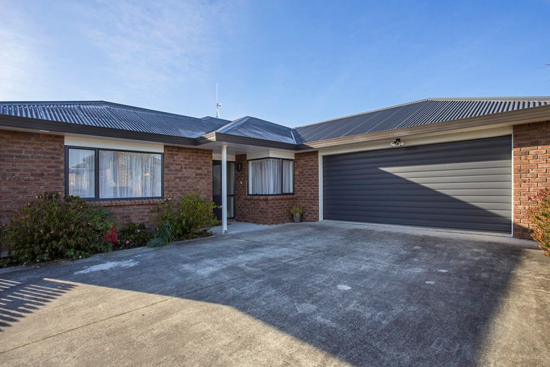 4 Battersea Place, Roslyn, Palmerston North - Carousel 2