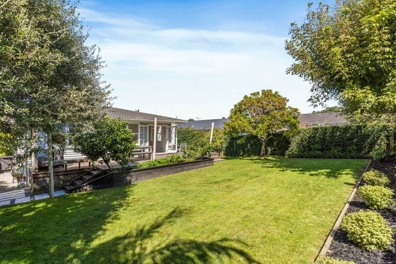 8 Piccadilly Place, Kohimarama, Auckland - Carousel 2