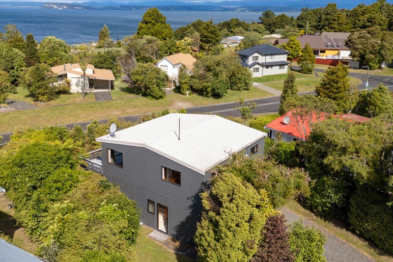 27 Kaiuru Avenue, Pukawa Bay, Tūrangi - Carousel 26