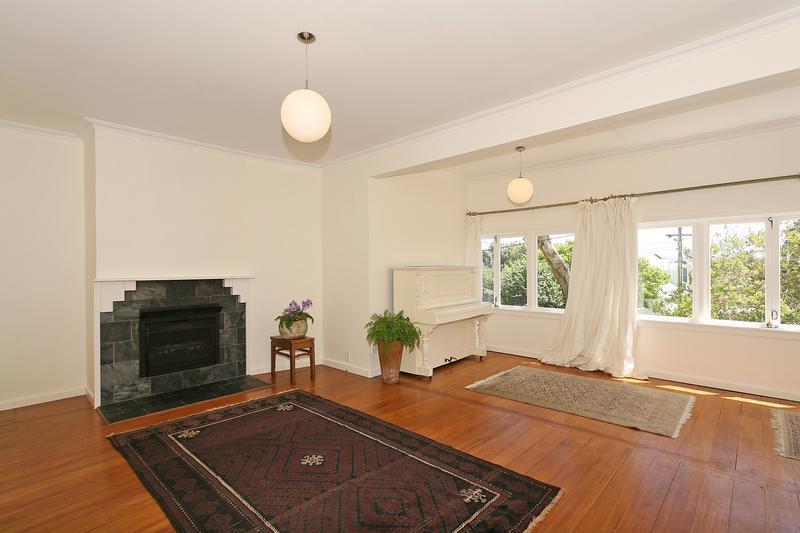 12 Mahoe Street, Hutt Central, Lower Hutt - Carousel 2