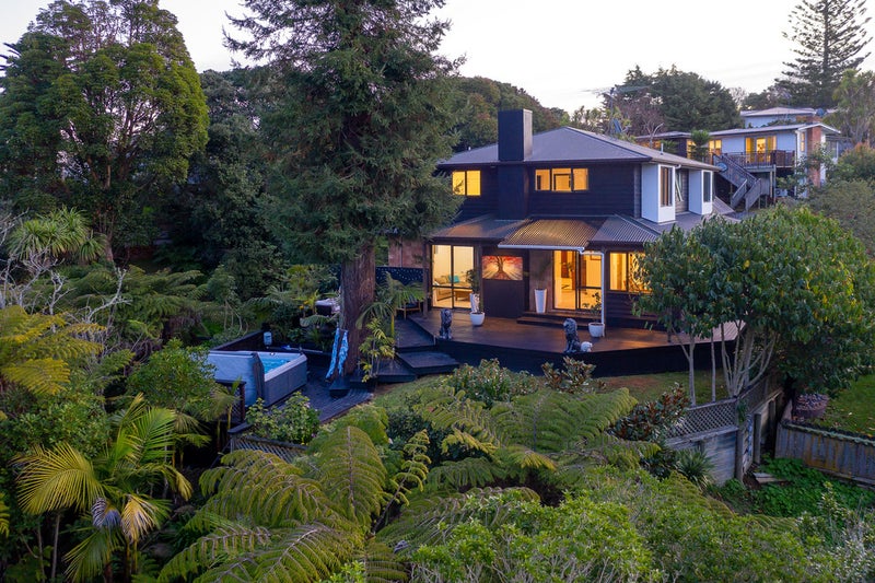 84 ALEXANDER ST, Cockle Bay, Auckland - Carousel 1