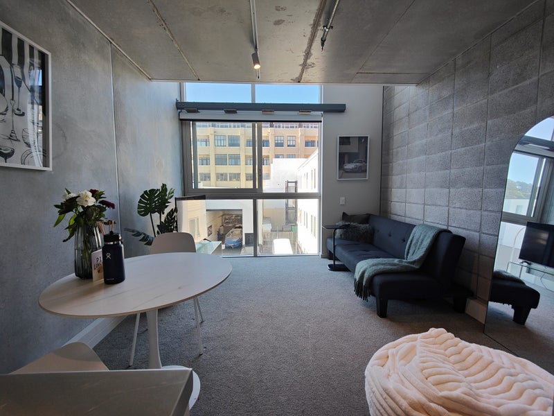 20/19 Pirie Street, Mount Victoria, Wellington - Carousel 1