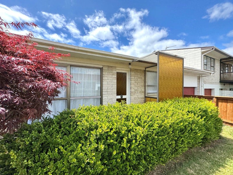 1/27 Butley Drive, Farm Cove, Auckland - Carousel 2