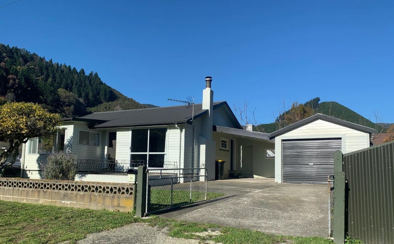 38 Westbrook Terrace, The Brook, Nelson - Carousel 1