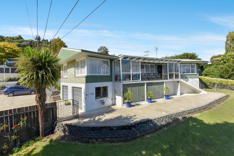 4 Chamberlain Street, Tahunanui, Nelson - Carousel 1