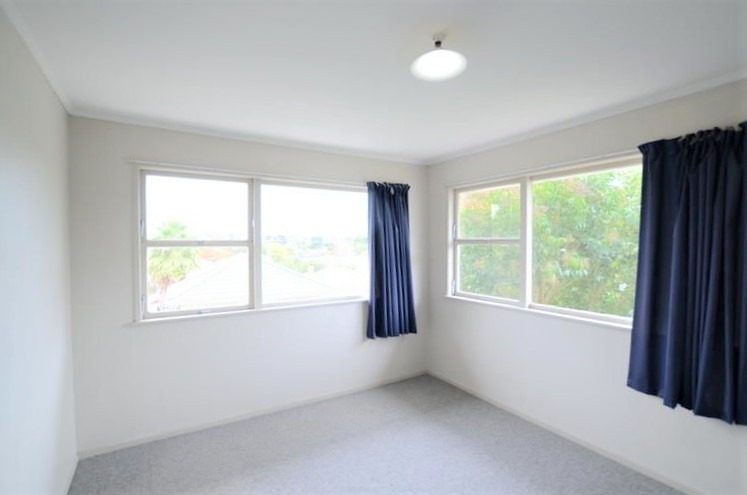 7/2 Ewenson Avenue, Ellerslie, Auckland - Carousel 2