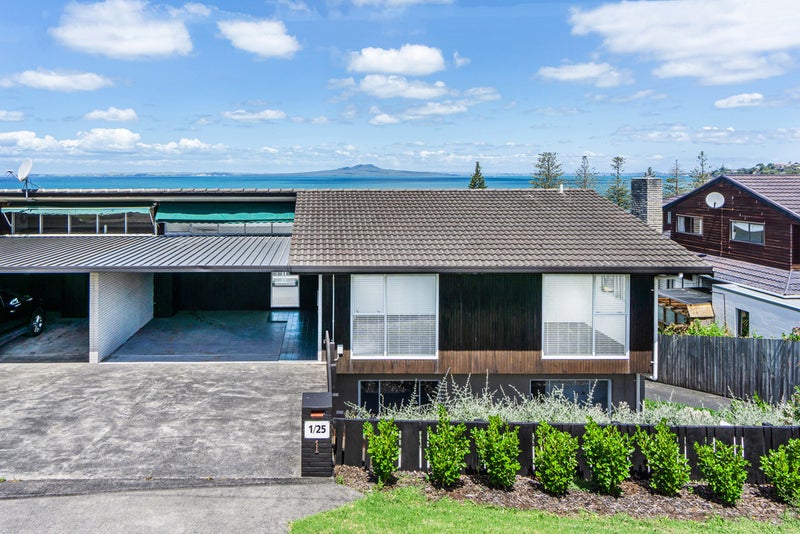 1/25 Oban Road, Browns Bay, Auckland - Carousel 1