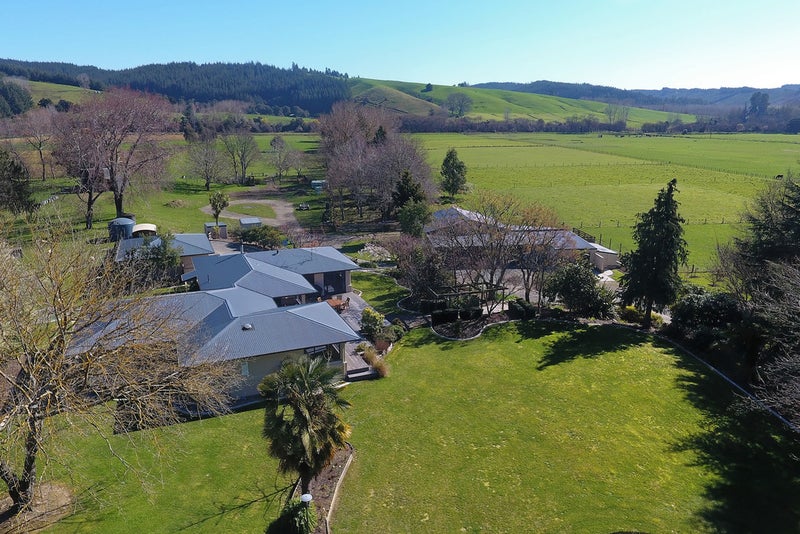 310 Main Rd Spring Grove, Wakefield - Carousel 26