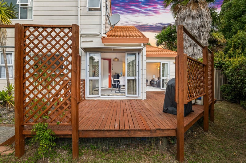 2/26 Beaudine Avenue, Glenfield, Auckland - Carousel 2