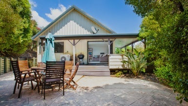 2 Pinewood Way, Bishopdale, Nelson - Carousel 1