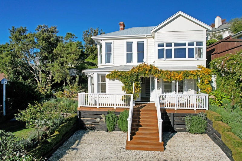 7 Gowry Place, Kaikorai, Dunedin - Carousel 1