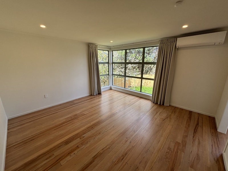 13 Verbena Road, Birkdale, Auckland - Carousel 2