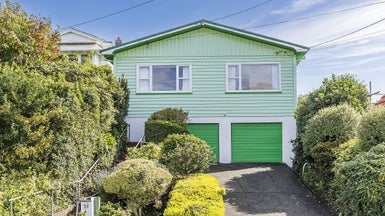 22 Grove Road, Kelburn, Wellington - Carousel 1