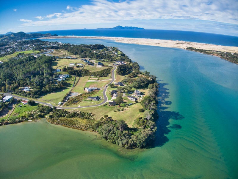 136 Estuary Drive, Mangawhai Heads, Mangawhai - Carousel 2