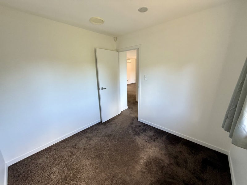 45 Lynn Road, Bayview, Auckland - Carousel 16